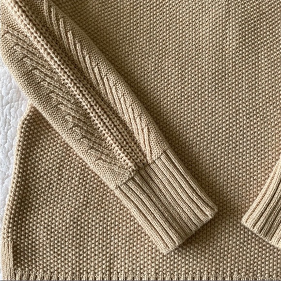 Camel GAP XS sweater - Picture 3 of 5